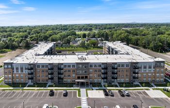 Less than 10 minutes from downtown st. Paul